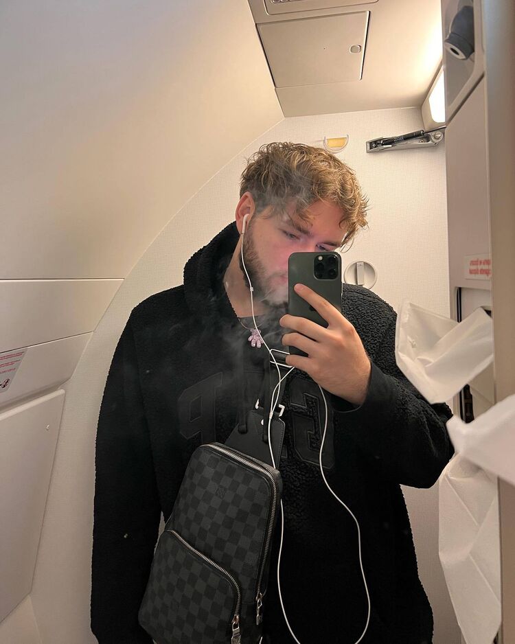 ���� 56095780 ������� �����, 33 ����, ���� ���������� � �����������