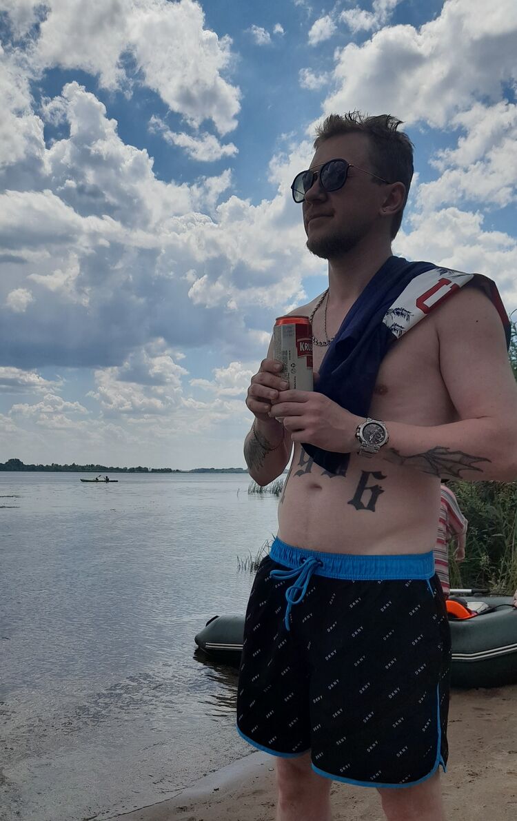  27644280  , 28 ,    