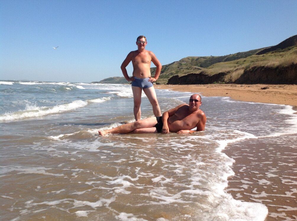  ,   Vladislav, 46 ,   ,   , c , 