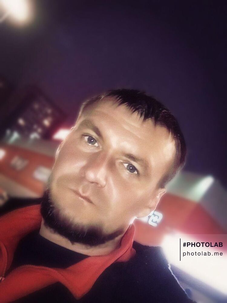  39497490  Sergei, 38 ,    