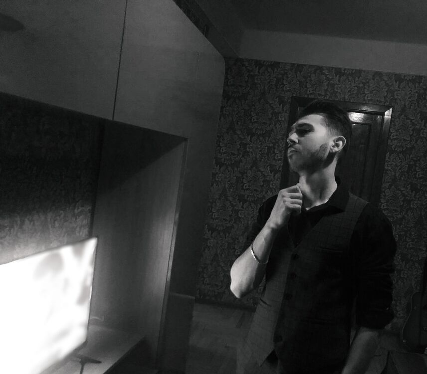  ,   Radu, 23 ,   ,   