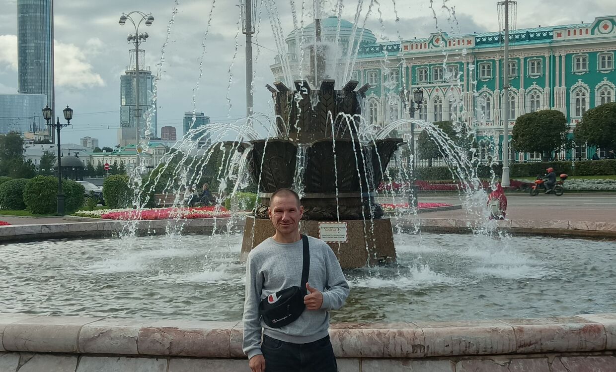 53413840  Oleg, 42 ,    