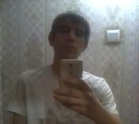  30026600  Denis, 38 ,    