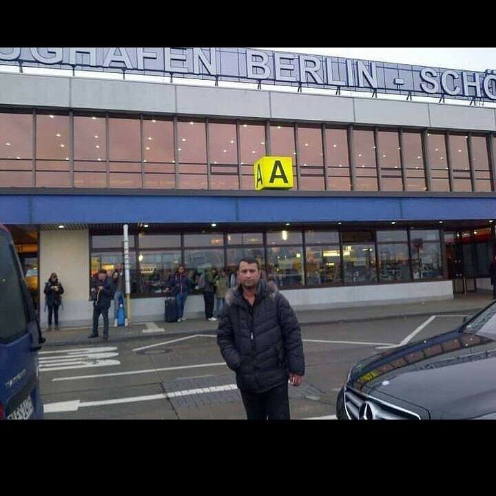  31055470  Fuad, 47 ,    