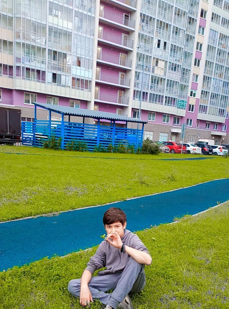  37134900  Salmon, 20 ,    -