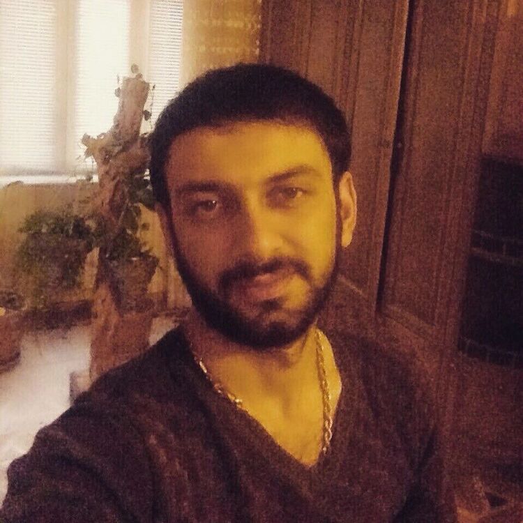  ,   Naiq, 32 ,   ,   , c 