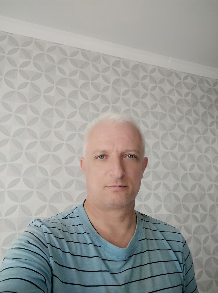  43025960  , 53 ,    