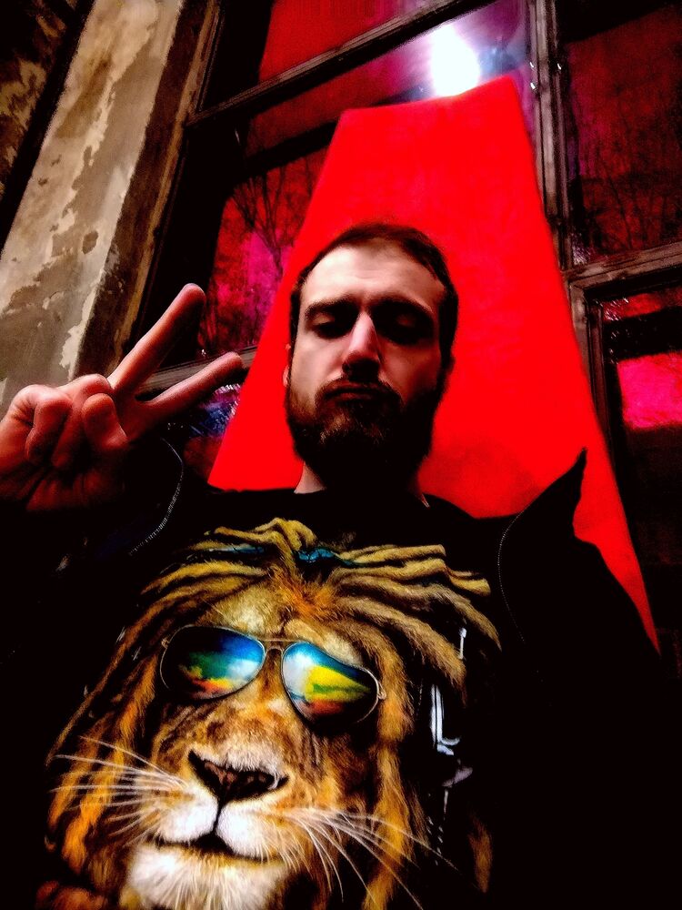  ,   Kirill, 32 ,   ,   