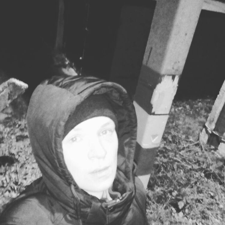  13481780  , 27 ,    