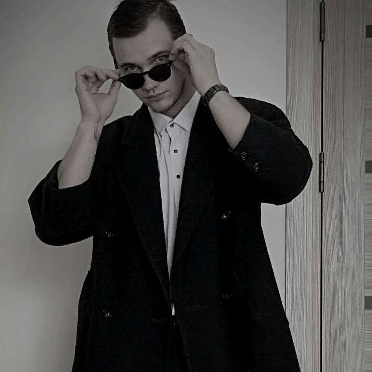  46513330  Dmitry, 23 ,    
