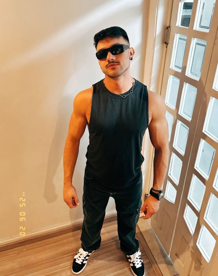 ���� 53098720 ������� �����, 34 ����, ���� ���������� � ������������