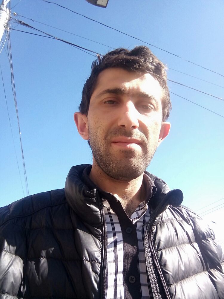  ,   Sargis, 36 ,   ,   
