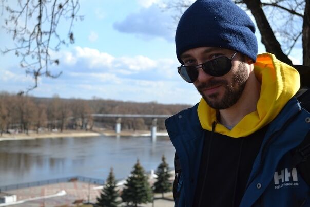  32261190  Andrey, 35 ,    