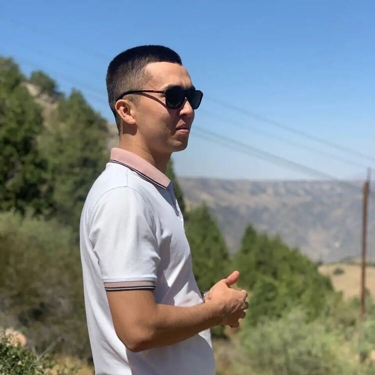  23736740  Xumoyun, 29 ,    