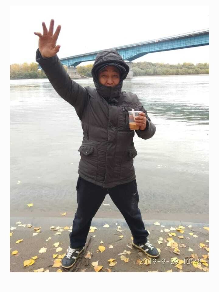  24302290  , 44 ,    