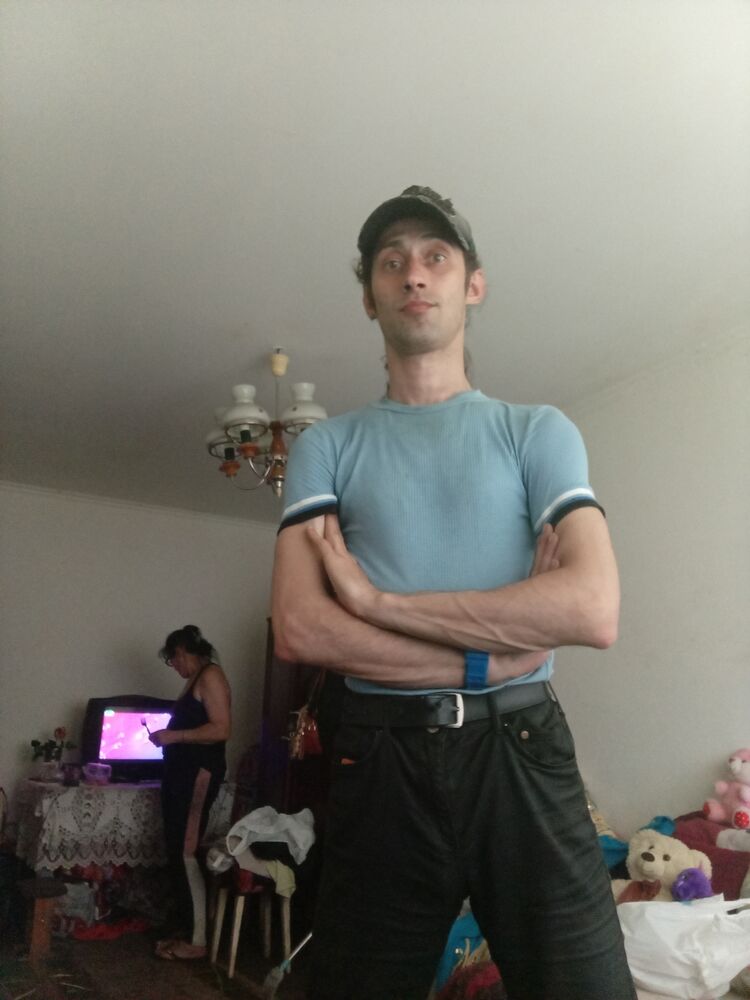  51977250  , 33 ,    