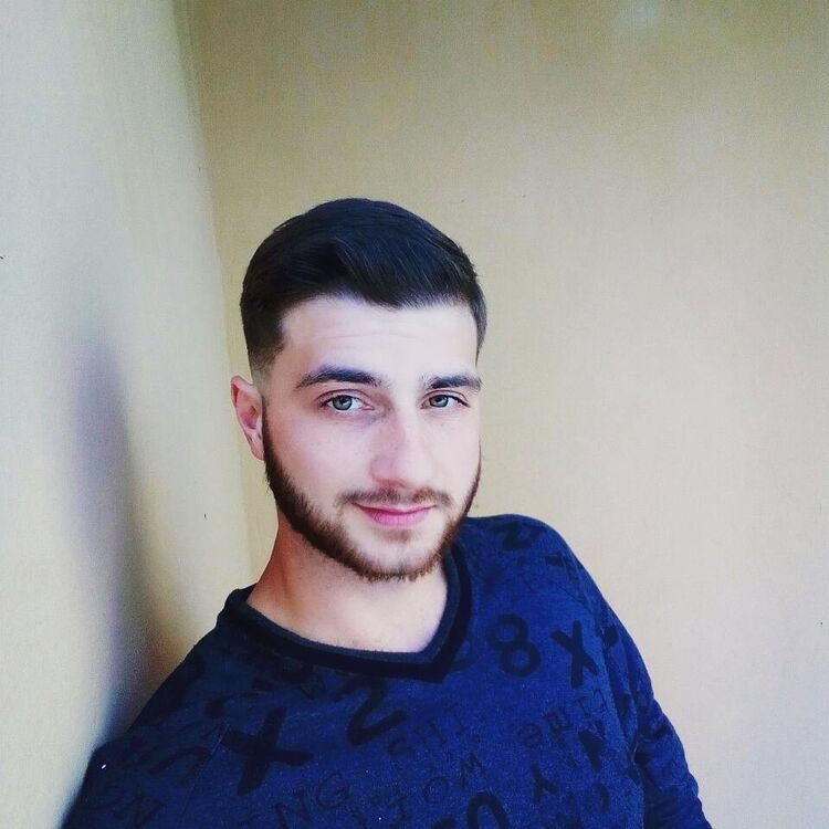  ,   Alex, 31 ,   ,   , c , 