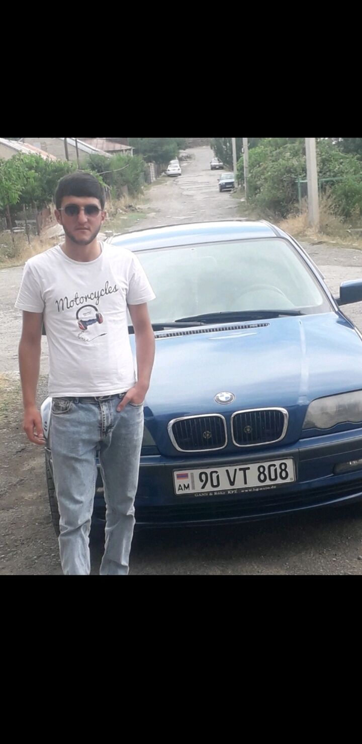  39294950  Tiko, 25 ,    