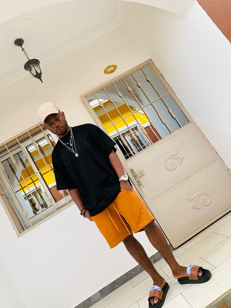  ,   Eric Tchinde, 24 ,   ,   