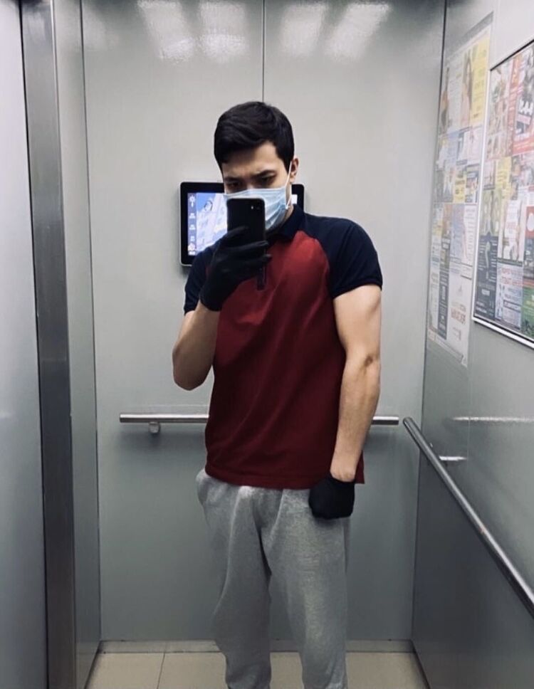  ,   Bekzat, 27 ,     