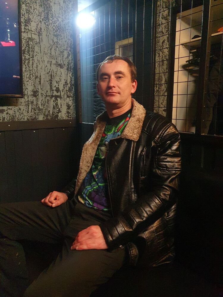  46207290  Sergey, 38 ,    