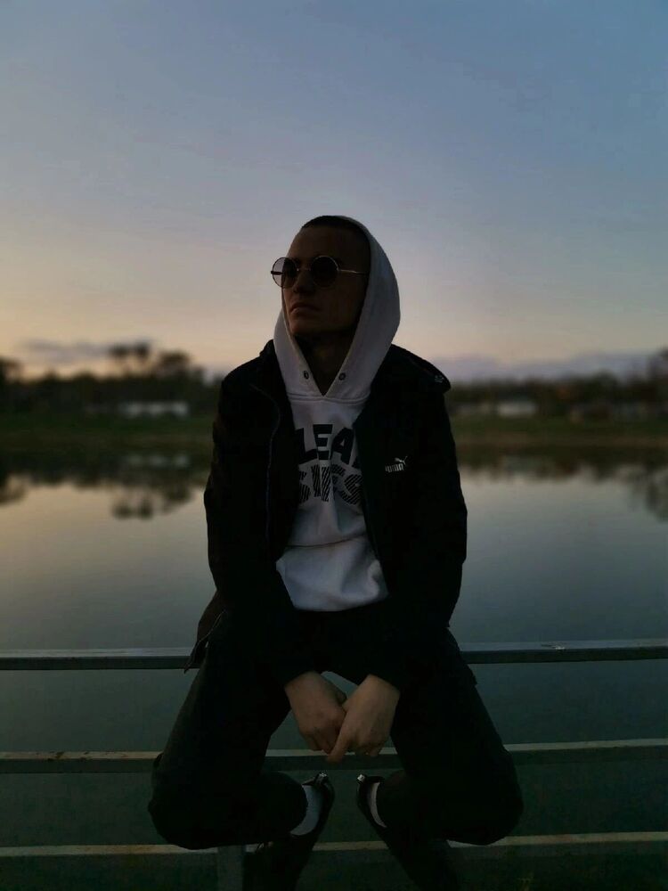  31206580  , 22 ,    