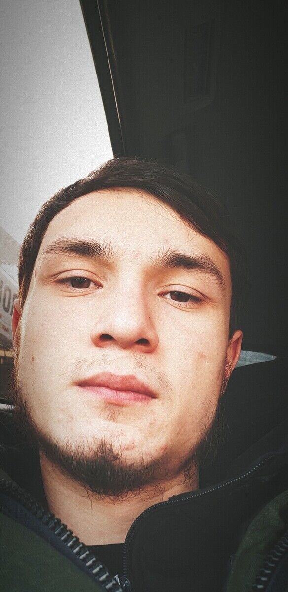  20367690  Malik, 29 ,    