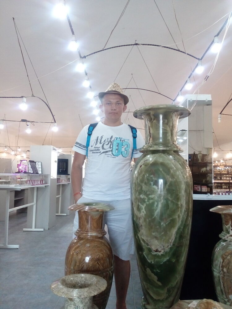  17052730  , 31 ,    