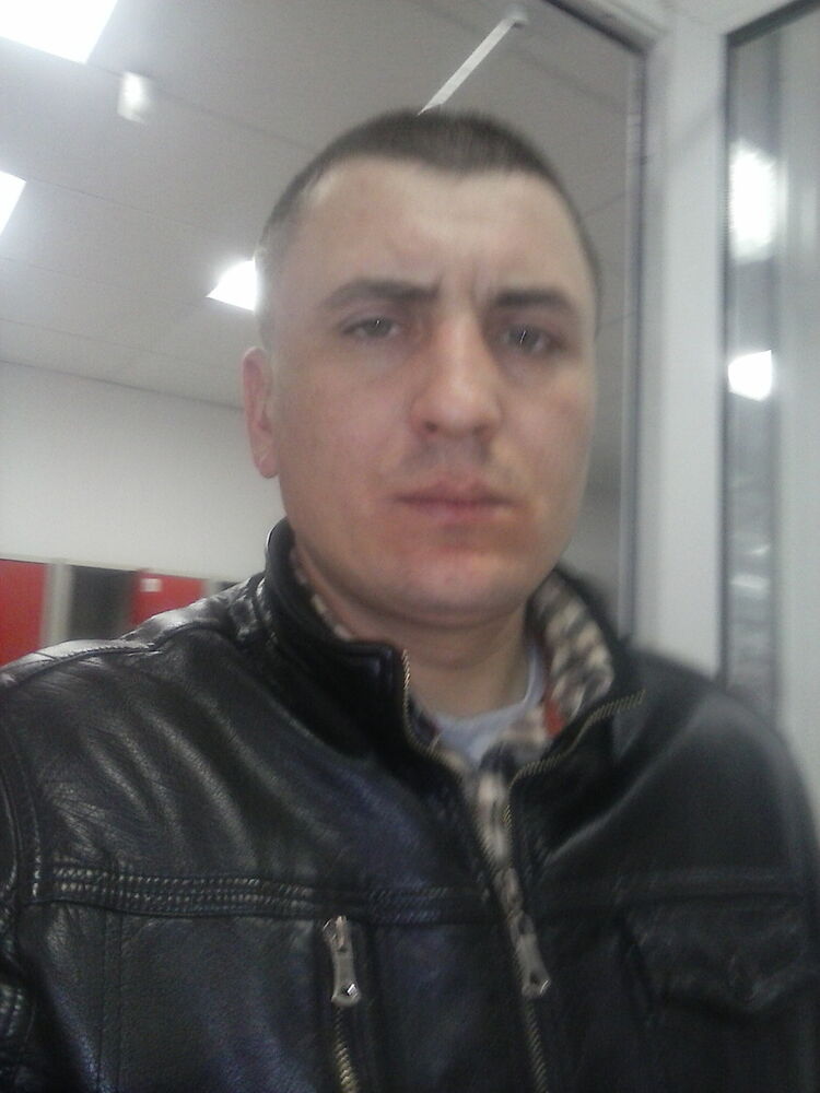  ,   Valera, 42 ,   