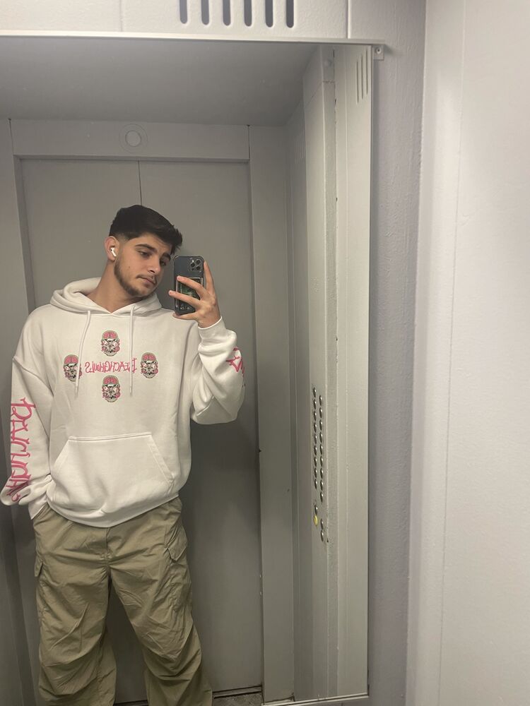 ���� 40230830 ����� ����, 23 ����, ���� ���������� � ������