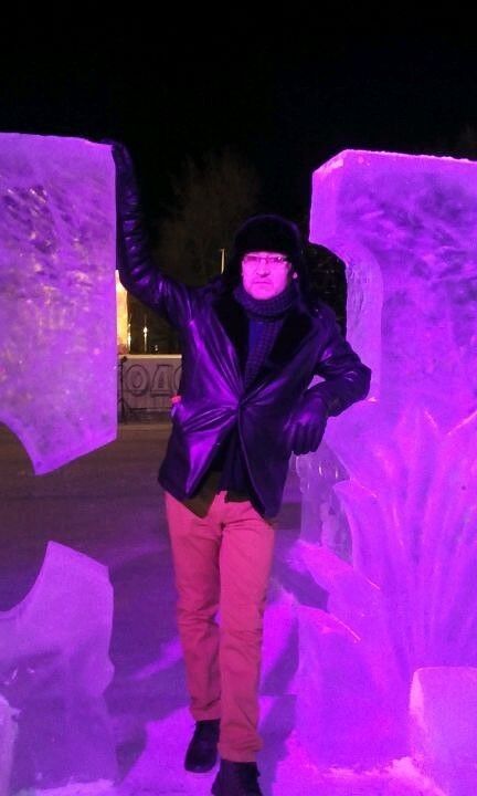  ,   Anvar, 52 ,   ,   , c 