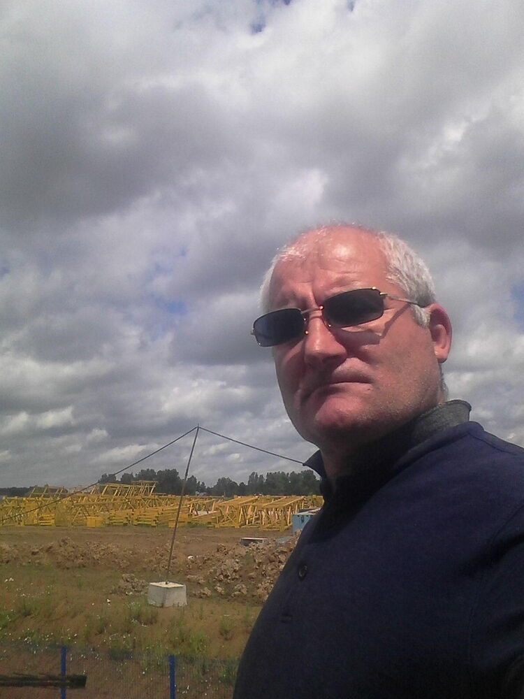  13080020  OVIK, 62 ,    