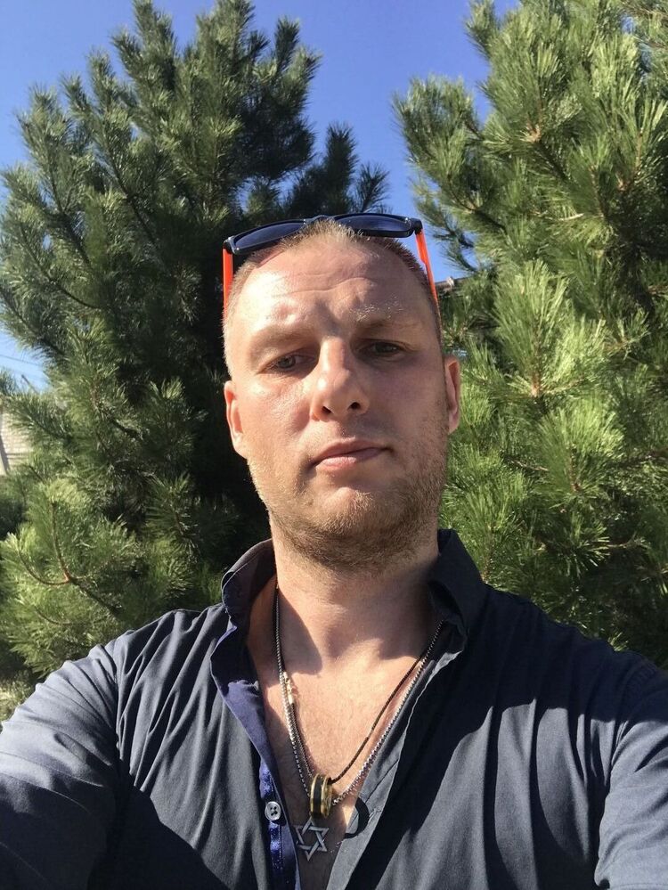  38181270  , 39 ,    