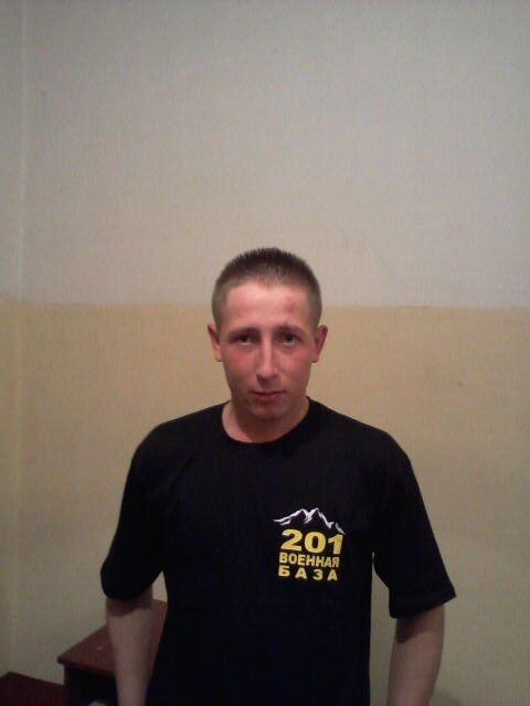  7295750  Kosta, 31 ,    