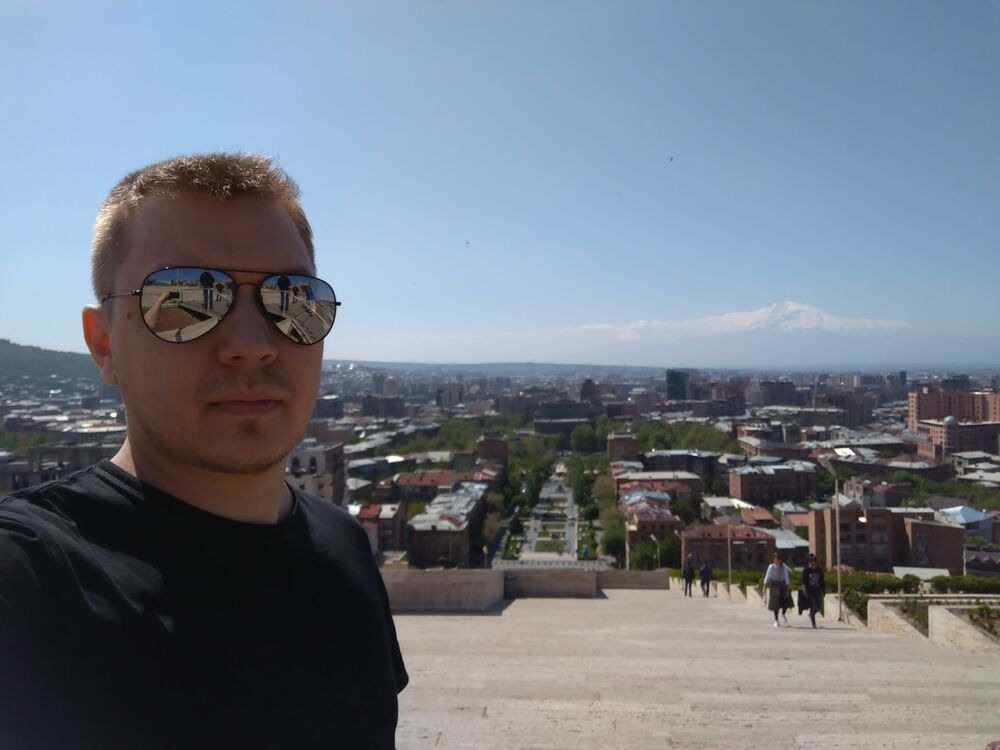  ,   Evgenii, 36 ,   ,   , c 