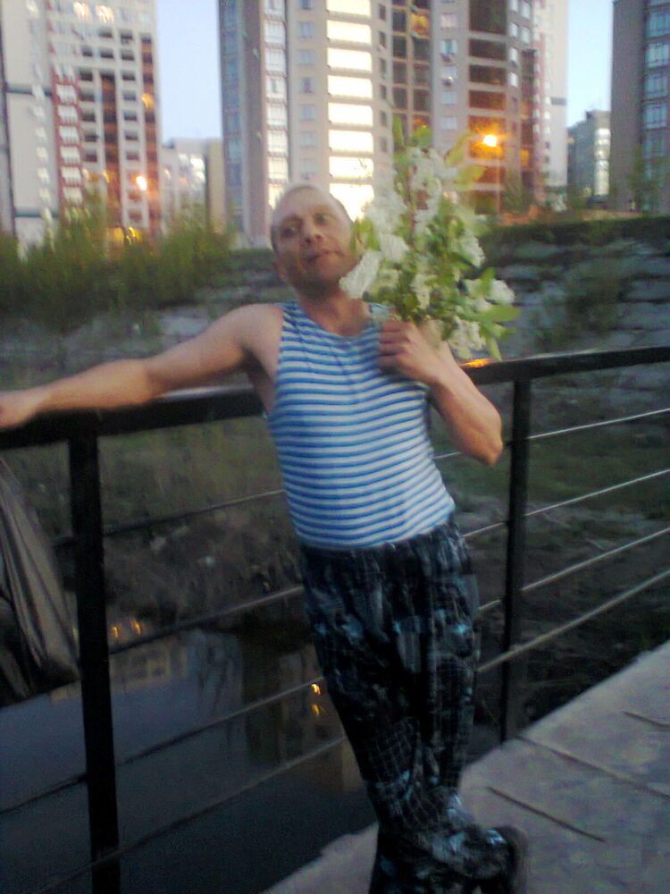  49678830  , 52 ,    