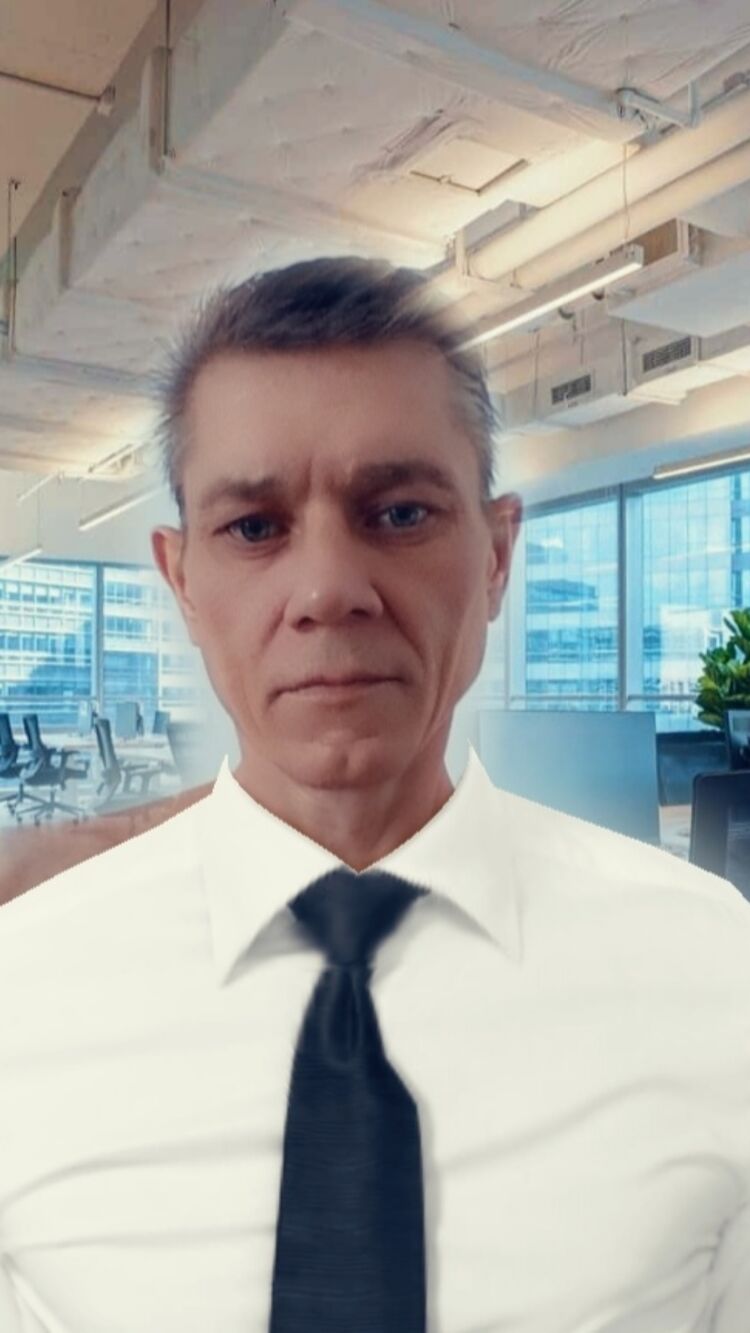  28318370  Viktor, 43 ,    
