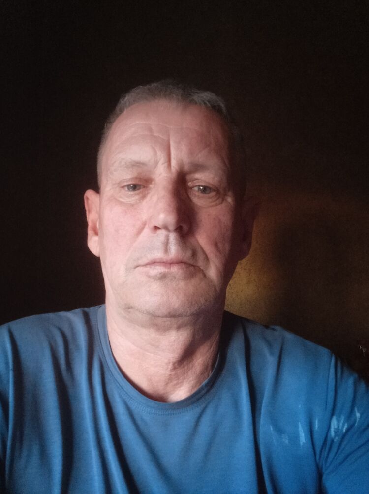  33203280  , 61 ,    