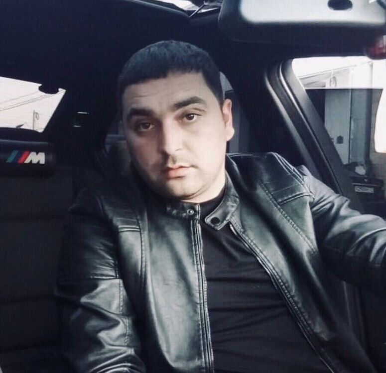  ,   Sam, 35 ,   ,   