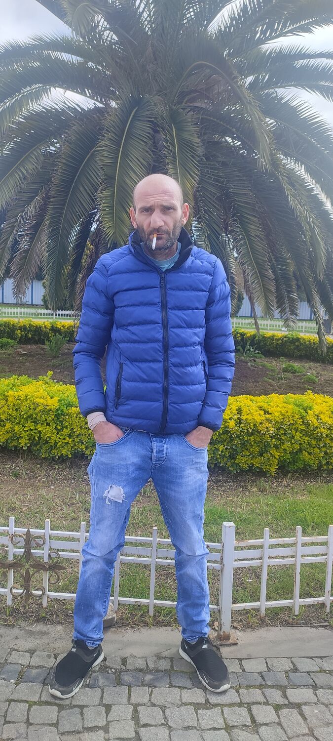  43123210  GiorgiBochor, 39 ,    