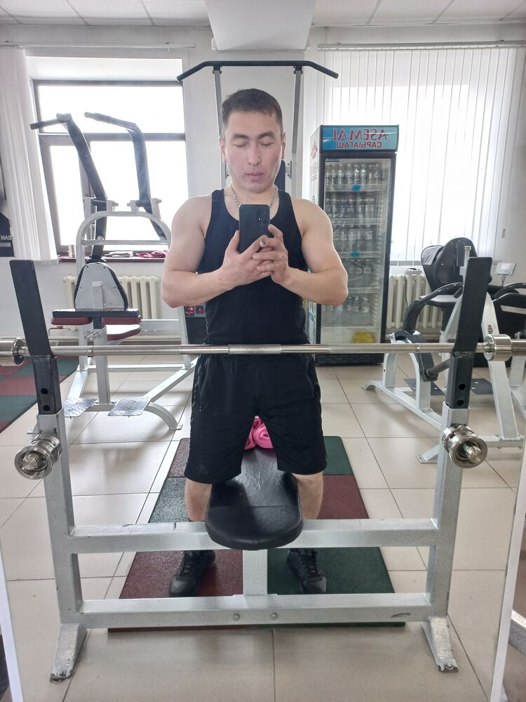  33154830  , 42 ,    