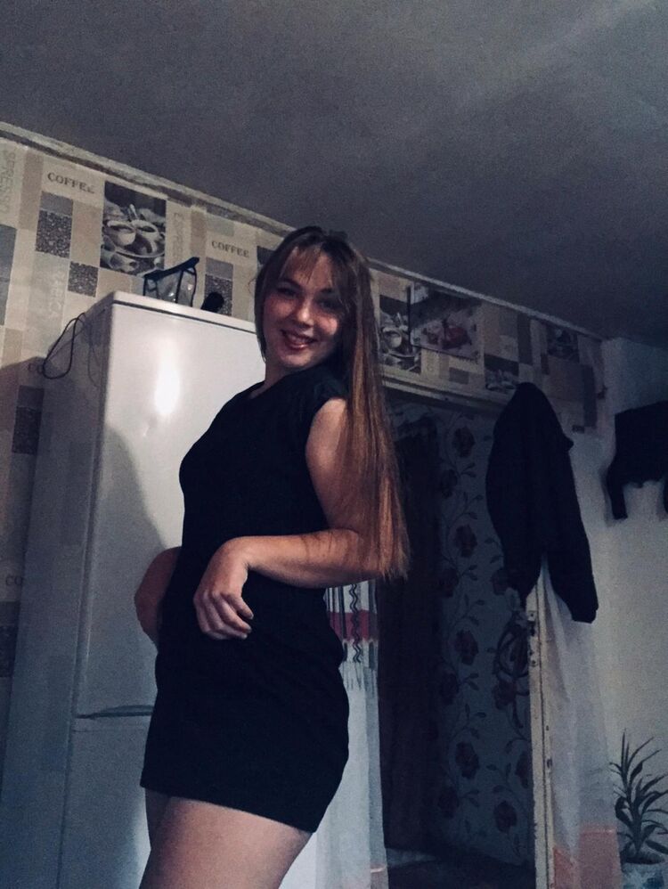  48305520  , 21 ,    
