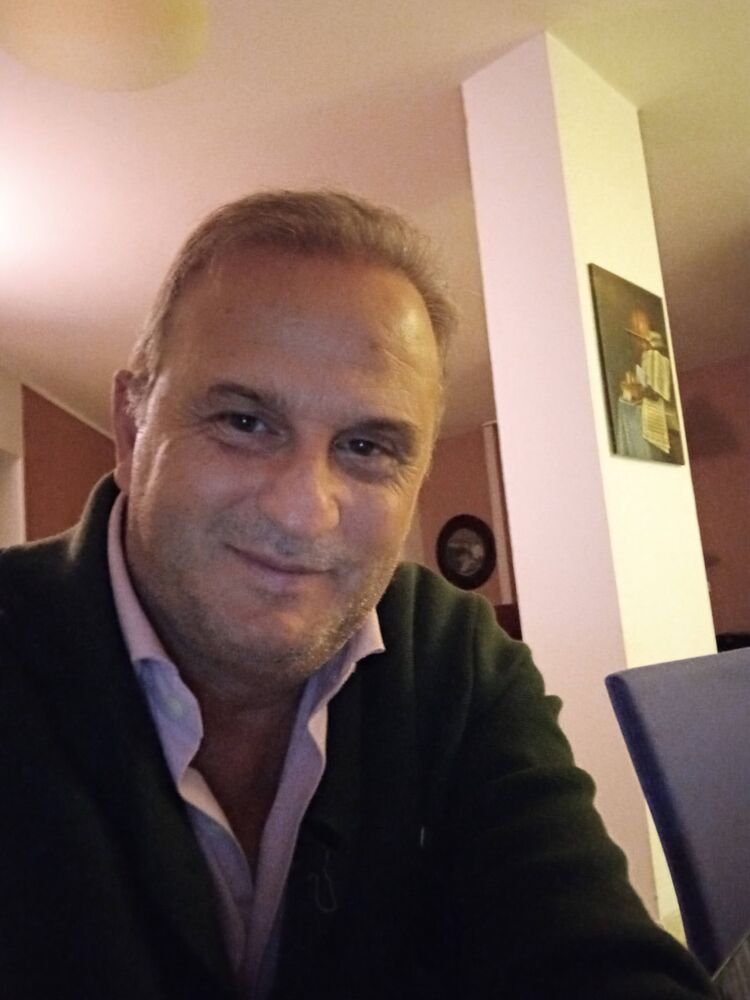 ���������� Casagiove, ���� ������� Antonio, 52 ����, ������������ ��� ������, ����� � ���������