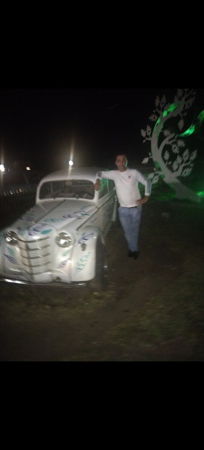  ,   Irek, 39 ,   ,   , c , 