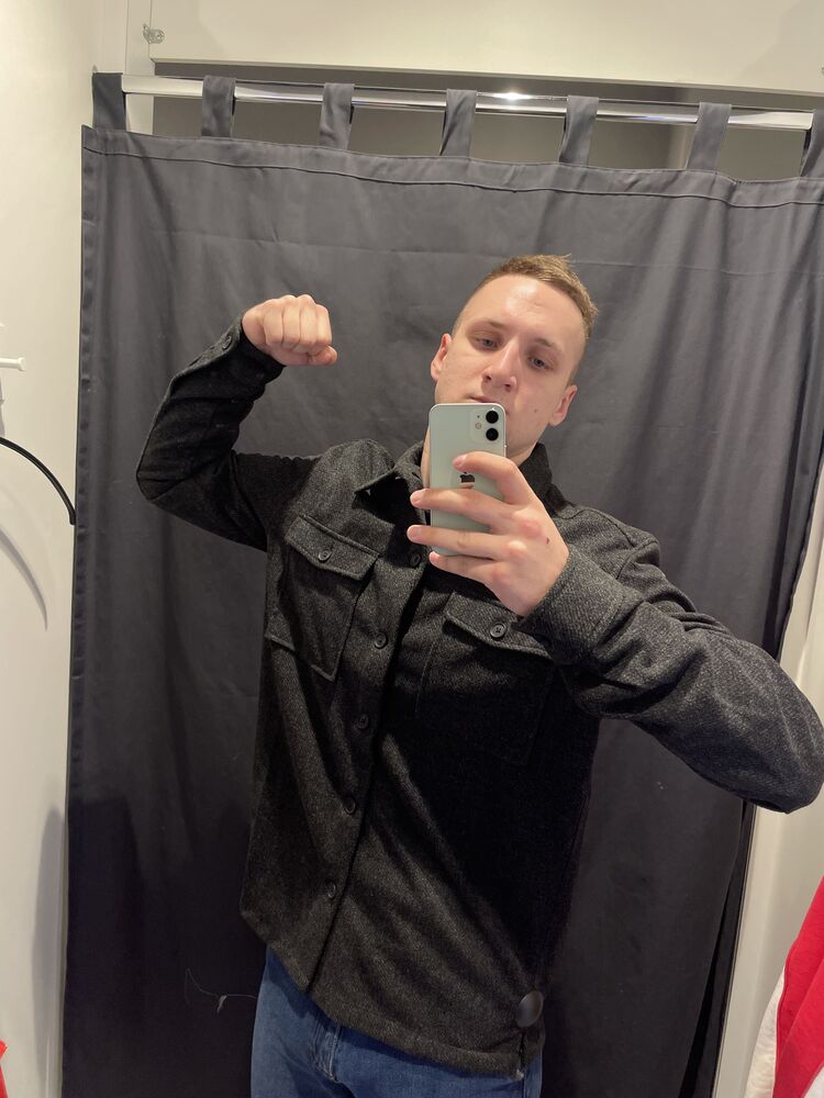  49812790  , 22 ,    