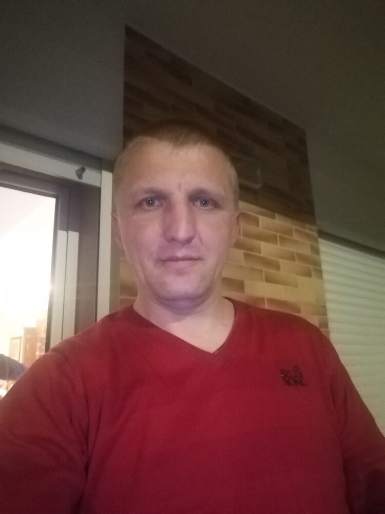  25789810  Vitalik, 39 ,    