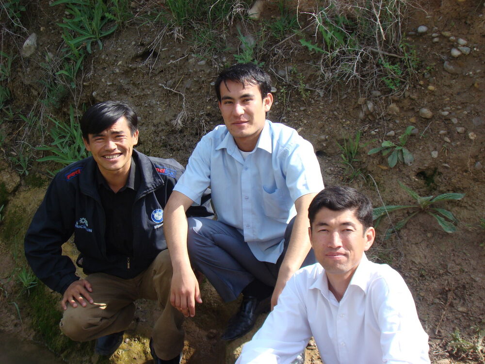  ,   Doston, 35 ,   ,   , c , 