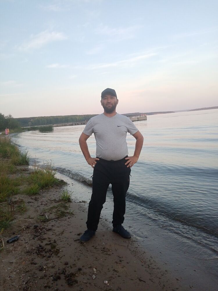  21812780  MUZAFFAR, 50 ,    