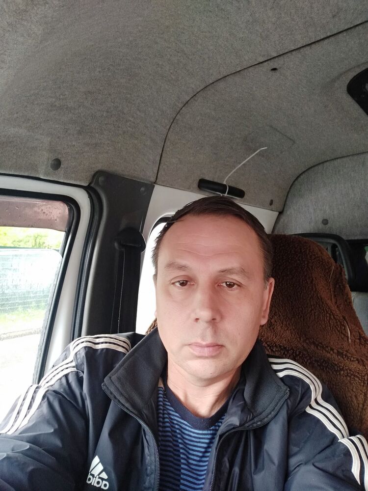  ,   Igor, 56 ,   ,   , c 