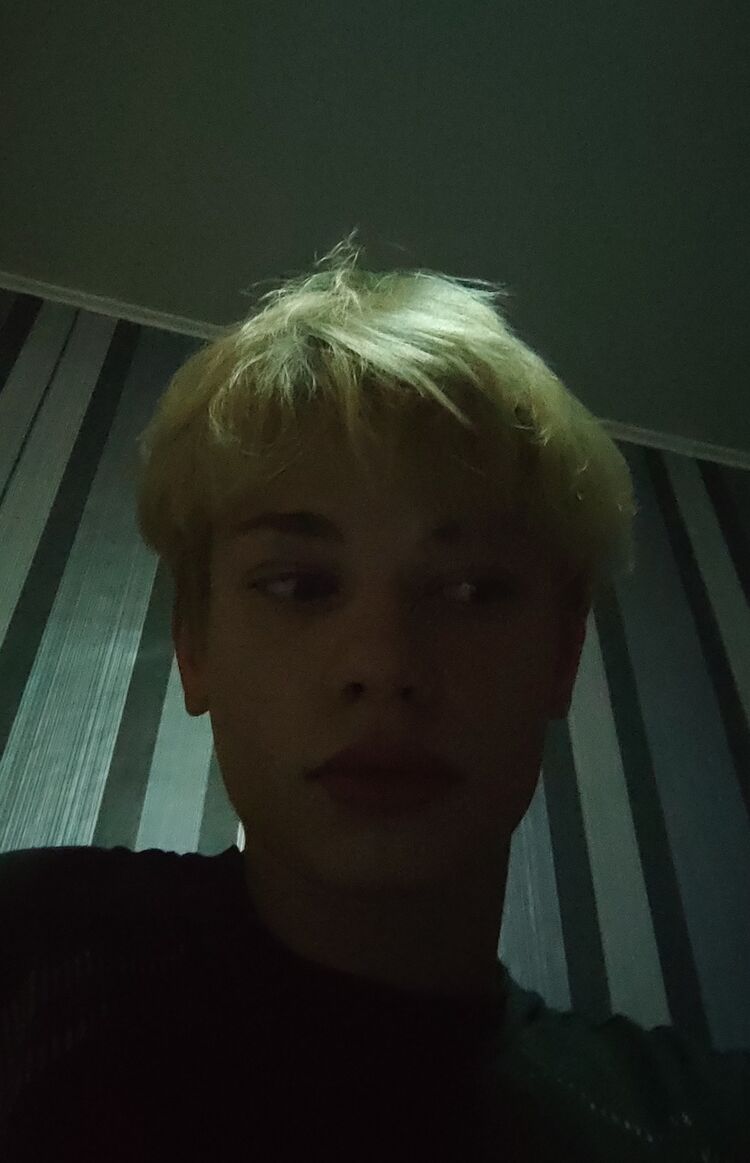  39680780  , 20 ,    